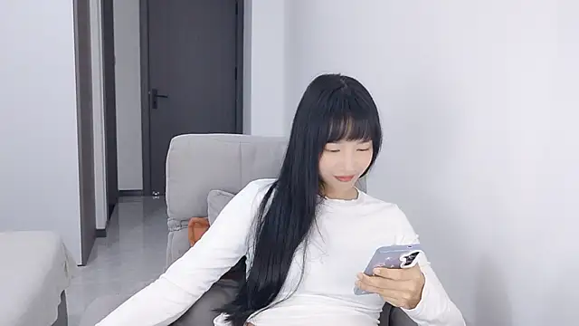 Lisa-3333 online show from November 2025 02:06:01 PM