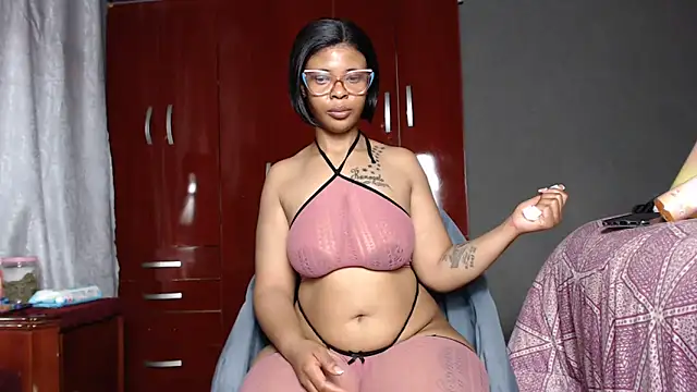 DiamondHaze2 online show from September 2025 11:19:02 PM