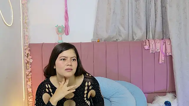 Snapshot of sukilove18 chatting on September 2025 11:09:02 PM sukilove18 online show from September 2025 11:09:02 PM