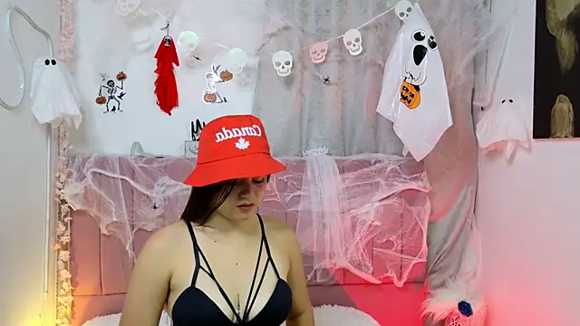 Snapshot of sukilove18 chatting on October 2025 11:16:01 PM sukilove18 online show from October 2025 11:16:01 PM