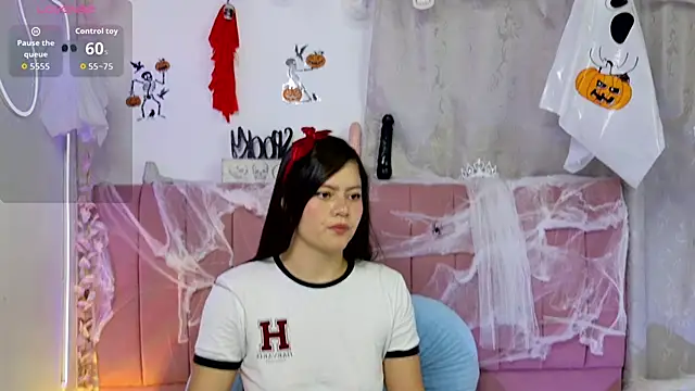 Snapshot of sukilove18 chatting on October 2025 11:07:01 PM sukilove18 online show from October 2025 11:07:01 PM