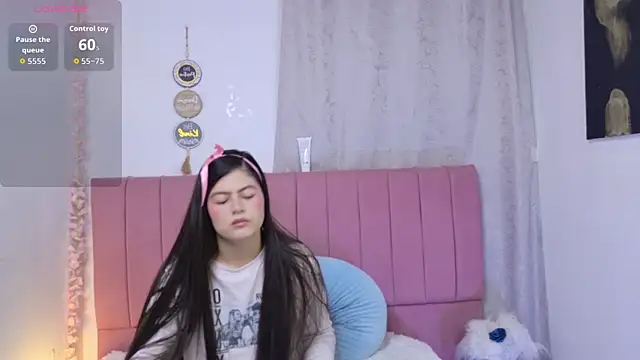 Snapshot of sukilove18 chatting on January 2026 10:12:02 PM sukilove18 online show from January 2026 10:12:02 PM