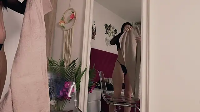 Ali yv online show from November 2025 07:07:01 AM