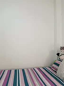 Isabella5 Brown  online show from September 2025 07:03:01 PM