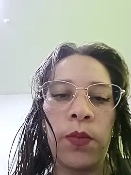 Isabella5 Brown  online show from October 2025 05:03:02 PM