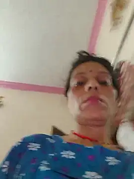 Snapshot of ISHANI-SINGH chatting on September 2025 02:35:01 AM ISHANI-SINGH online show from September 2025 02:35:01 AM