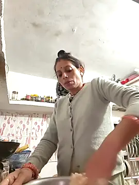 Snapshot of ISHANI-SINGH chatting on November 2025 03:38:02 PM ISHANI-SINGH online show from November 2025 03:38:02 PM