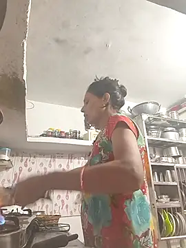 Snapshot of ISHANI-SINGH chatting on December 2025 03:45:02 AM ISHANI-SINGH online show from December 2025 03:45:02 AM