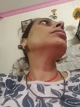 Snapshot of ISHANI-SINGH chatting on December 2025 04:47:01 PM ISHANI-SINGH online show from December 2025 04:47:01 PM