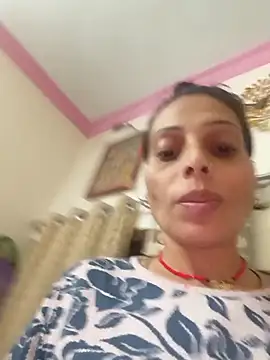 Snapshot of ISHANI-SINGH chatting on January 2026 05:27:02 PM ISHANI-SINGH online show from January 2026 05:27:02 PM