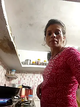 Snapshot of ISHANI-SINGH chatting on February 2026 04:06:01 PM ISHANI-SINGH online show from February 2026 04:06:01 PM