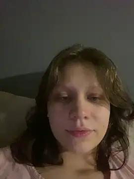 Lunliss online show from September 2025 09:53:02 PM