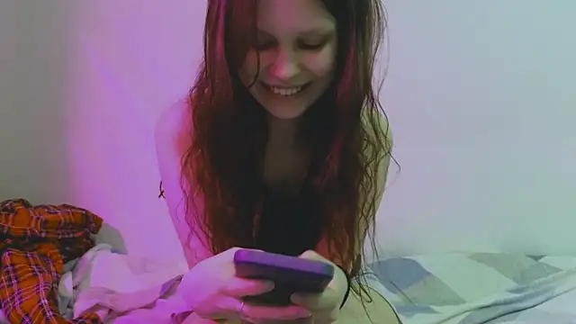 Snapshot of Lunliss chatting on March 2026 09:59:02 PM Lunliss online show from March 2026 09:59:02 PM