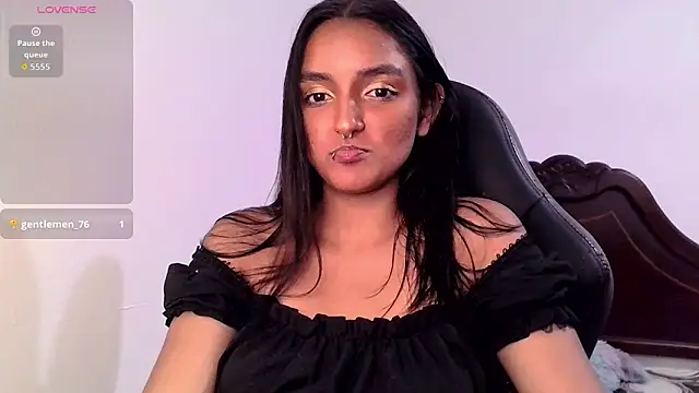 Snapshot of Ari_20_ chatting on September 2025 10:26:01 PM Ari 20 online show from September 2025 10:26:01 PM