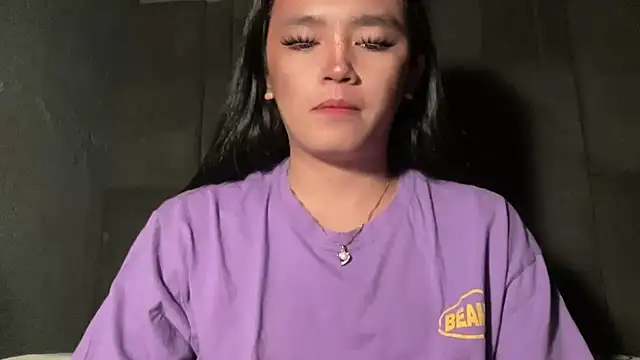 Claudia Johnson online show from September 2025 02:55:01 PM