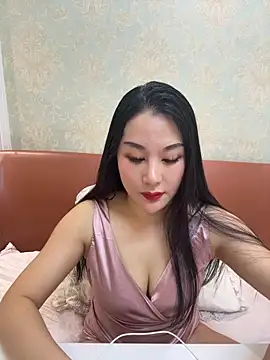 Candice888 online show from February 2026 12:11:01 PM