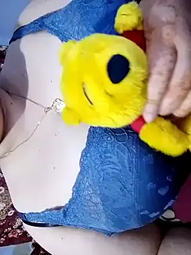 Snapshot of Hnonasix89 chatting on February 2026 06:39:02 PM Hnonasix89 online show from February 2026 06:39:02 PM