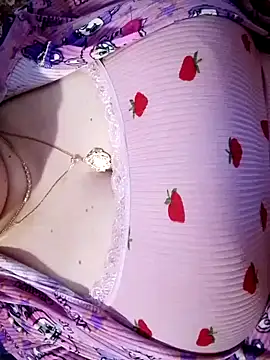 Hnonasix89 online show from April 2026 12:35:01 PM