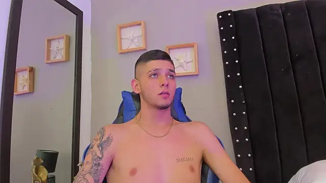 Snapshot of Mathewboy1 chatting on December 2025 07:12:02 PM Mathewboy1 online show from December 2025 07:12:02 PM