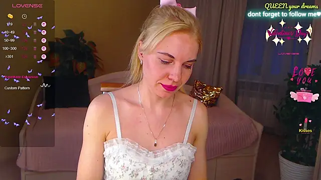 Snapshot of LiSinDoll chatting on February 2026 01:56:02 AM LiSinDoll online show from February 2026 01:56:02 AM