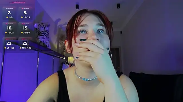 Snapshot of Meri_Cutte chatting on October 2025 12:39:01 PM Meri Cutte online show from October 2025 12:39:01 PM