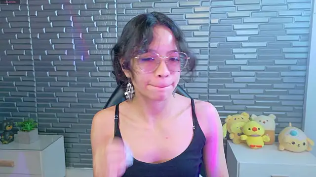 Giaa rossi online show from February 2026 01:20:01 PM