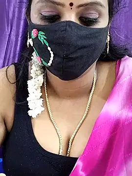 Snapshot of yoga-mithraa chatting on November 2025 04:40:01 PM yoga-mithraa online show from November 2025 04:40:01 PM