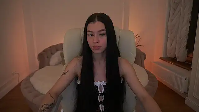 Snapshot of FataleNellie chatting on May 2026 09:31:01 PM FataleNellie online show from May 2026 09:31:01 PM
