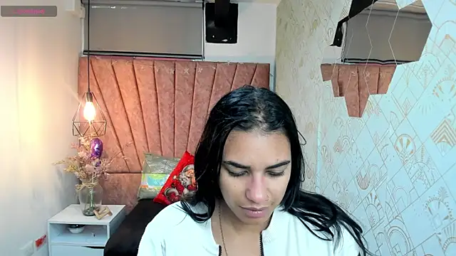 Lia Blake  online show from January 2026 12:07:01 PM