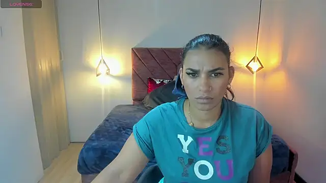 Lia Blake  online show from May 2026 07:09:02 PM