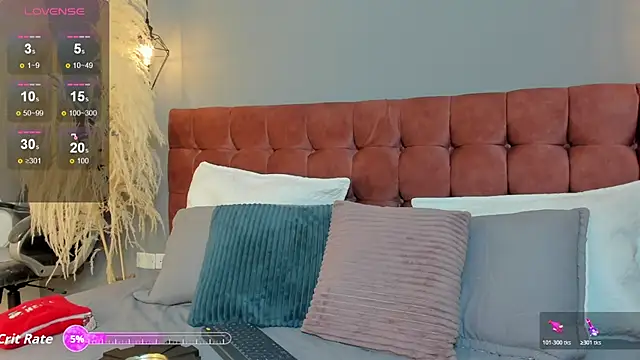 Tania 77  online show from November 2025 12:33:01 PM