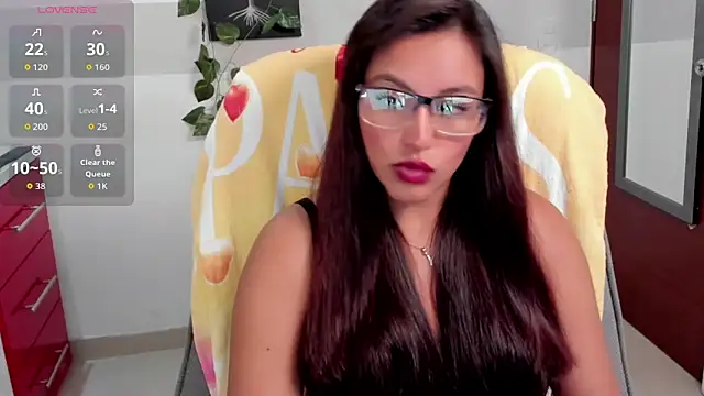 Cameroon-Diaz online show from April 2026 01:48:02 PM