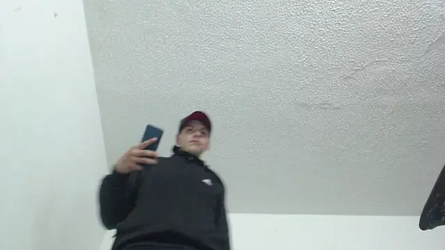 Thomasjons  online show from December 2025 06:32:01 AM