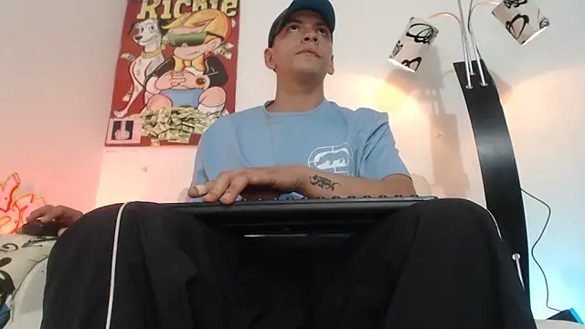 Thomasjons  online show from March 2026 02:15:02 AM