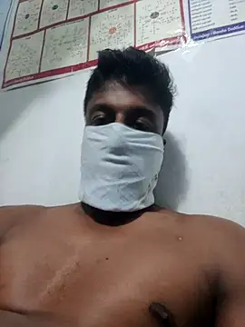 Snapshot of Bullboy8in chatting on September 2025 08:42:01 PM Bullboy8in online show from September 2025 08:42:01 PM