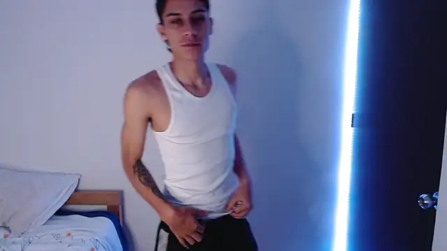 axel davis  online show from October 2025 03:04:01 AM