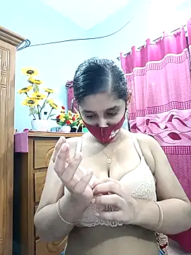 Cute Faria online show from November 2025 02:54:01 PM