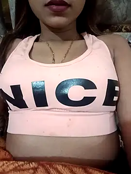 payalsharma95 online show from November 2025 05:05:02 PM