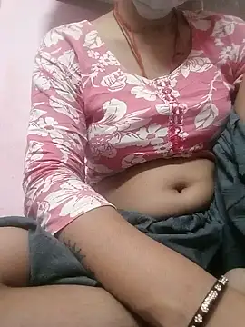 Hot crety online show from June 2026 07:44:02 PM