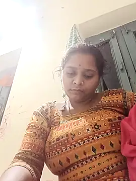 Hot crety online show from June 2026 06:12:01 PM