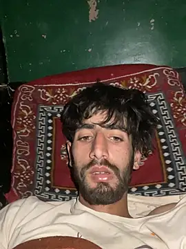 lyath3245 online show from February 2026 07:45:01 PM