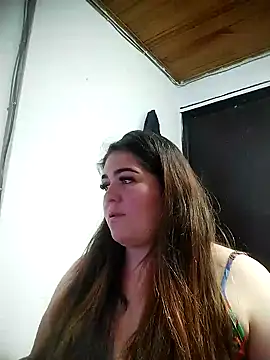 Snapshot of Daphne_girlsex chatting on May 2026 04:37:01 PM Daphne girlsex online show from May 2026 04:37:01 PM