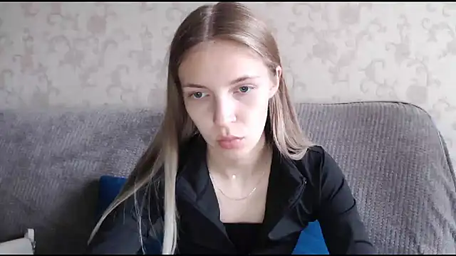 HitGyrl online show from October 2025 08:02:02 AM