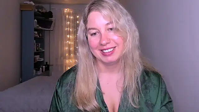 Snapshot of NancySanders chatting on May 2026 08:07:02 PM NancySanders online show from May 2026 08:07:02 PM
