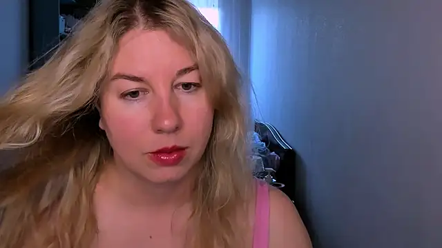 Snapshot of NancySanders chatting on June 2026 02:01:01 AM NancySanders online show from June 2026 02:01:01 AM
