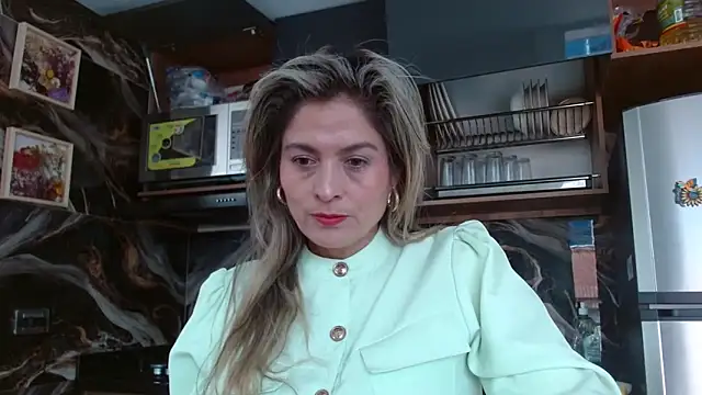 linda-mature43 online show from November 2025 03:34:02 PM