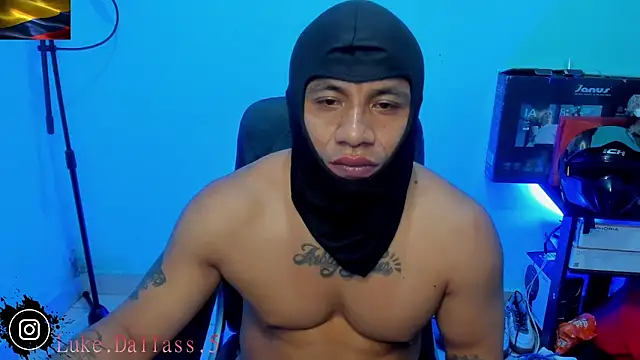 Snapshot of zeus_7777 chatting on May 2026 08:22:02 AM zeus 7777 online show from May 2026 08:22:02 AM