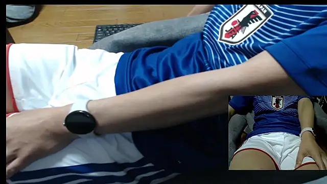 Snapshot of Yasu2000 chatting on June 2026 12:33:02 AM Yasu2000 online show from June 2026 12:33:02 AM