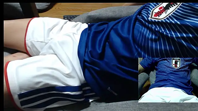 Snapshot of Yasu2000 chatting on July 2026 01:32:02 AM Yasu2000 online show from July 2026 01:32:02 AM