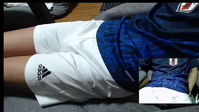 Snapshot of Yasu2000 chatting on July 2026 11:53:01 PM Yasu2000 online show from July 2026 11:53:01 PM